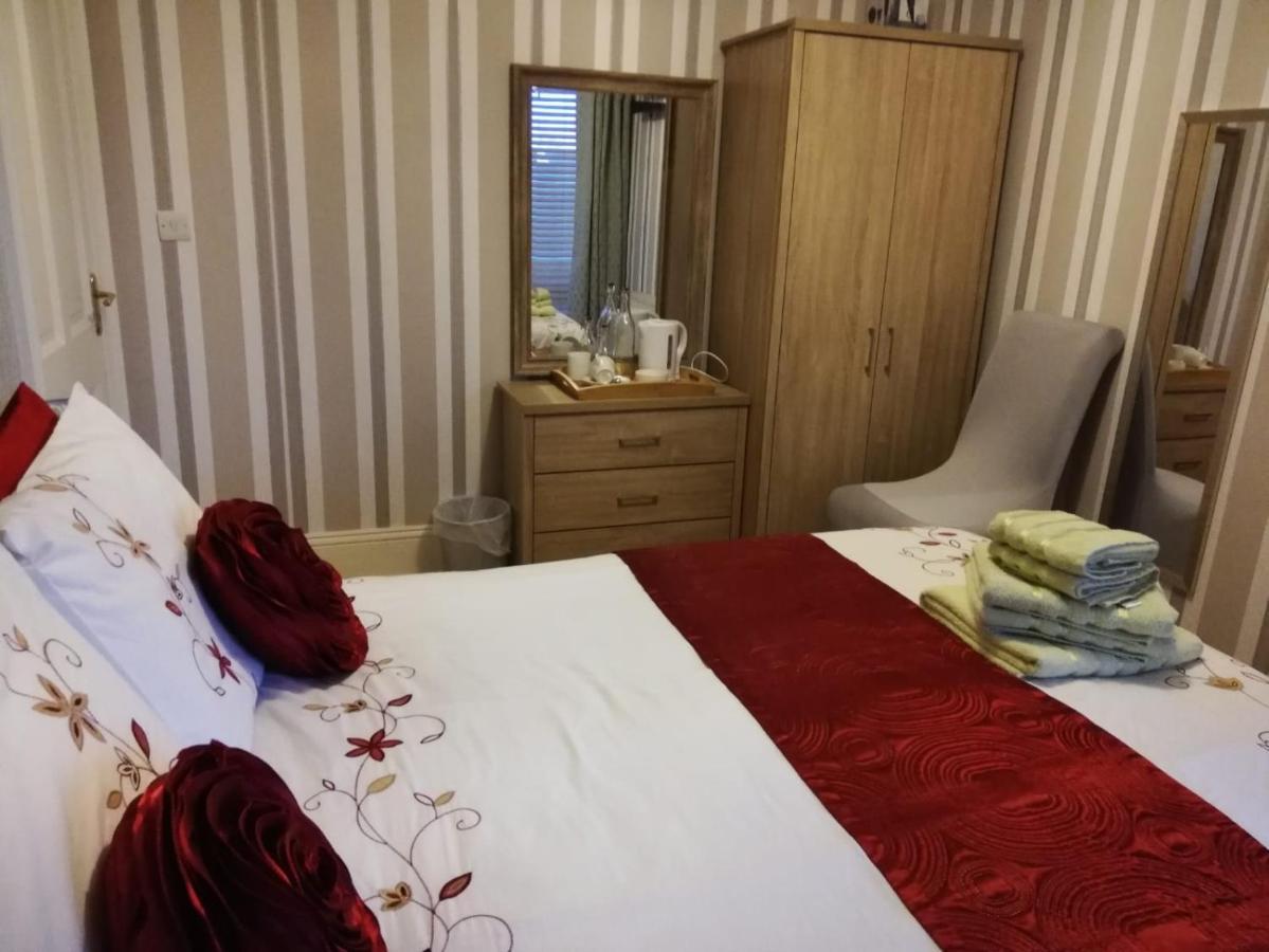 Hunters Lodge B&B Tramore Ngoại thất bức ảnh